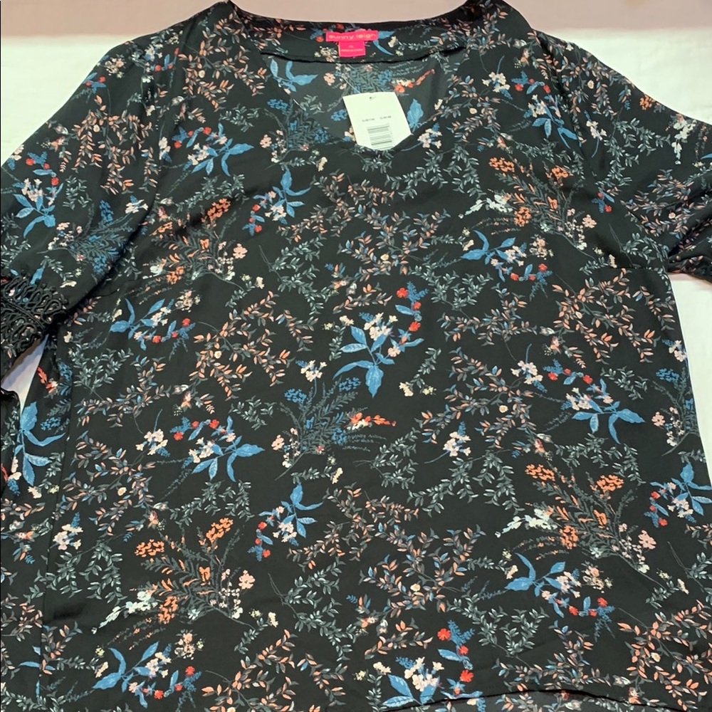 Sunny Leigh NWT Black Floral V-Neck Bohemian Bell Sleeve Blouse Top Women's XL